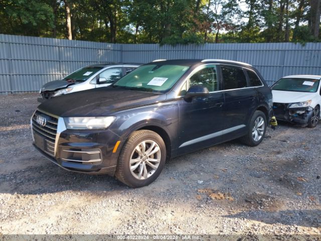WA1LHAF75HD048947 Audi Q7 2.0t Premium