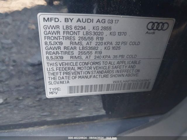 WA1LHAF75HD048947 Audi Q7 2.0t Premium