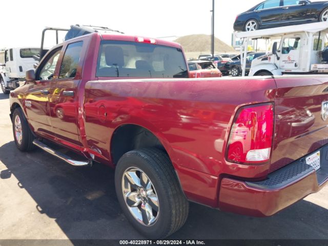 1C6RR7FG5JS302780 RAM 1500 Express Quad Cab 4x4 6'4 Box