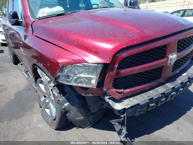1C6RR7FG5JS302780 RAM 1500 Express Quad Cab 4x4 6'4 Box