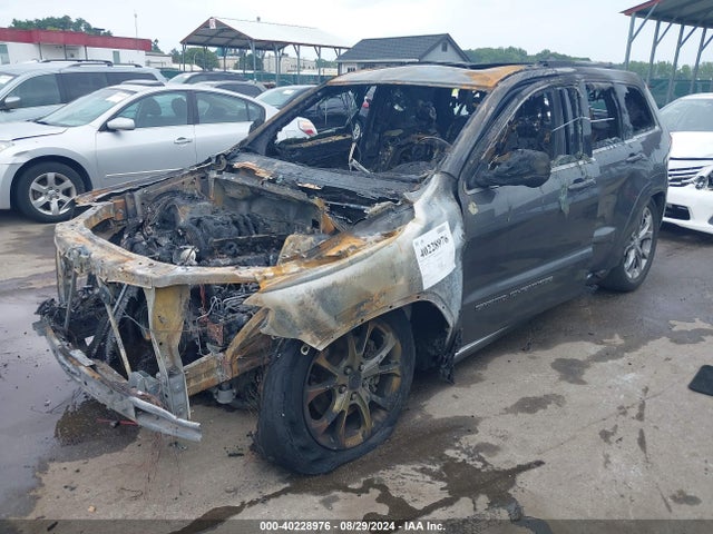 1C4RJFJT0KC689376 Jeep Grand Cherokee Summit 4x4