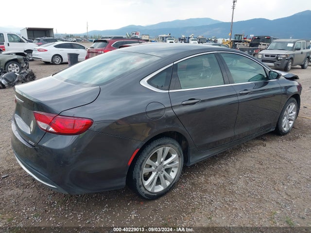 Chrysler 200 Limited 2015 1C3CCCAB4FN738776 Image 4