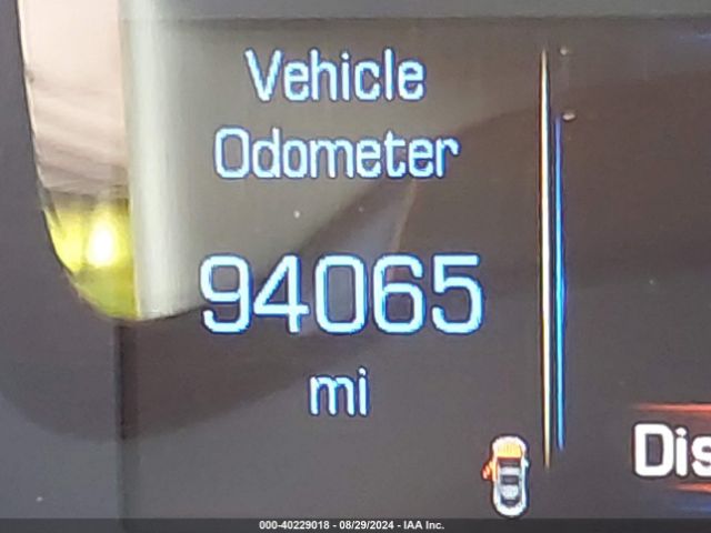 1GYKNBRS2HZ135640 Cadillac XT5 LUXURY