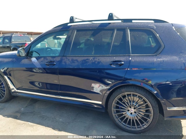 BMW Alpina Xb7 2021 5UXCX6C10M9H49724 Image 15