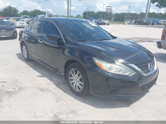 Nissan Altima 2.5 S 2017 1N4AL3AP5HC202616 Image 1