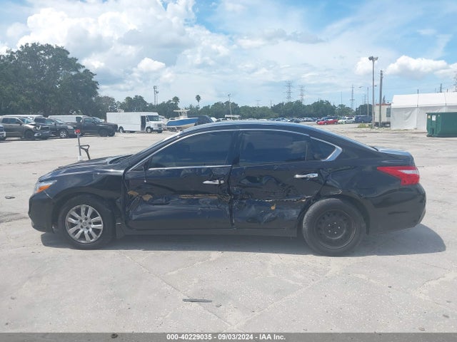 Nissan Altima 2.5 S 2017 1N4AL3AP5HC202616 Image 14