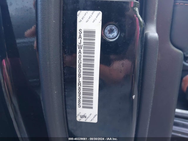 2011 JAGUAR XF SAJWA0GB0BLR89385 Photo 8