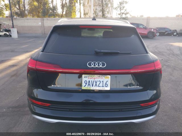 WA1AAAGE3NB020273 Audi E-tron Premium Quattro
