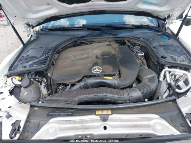 WDDWJ8DB8KF801640 Mercedes-Benz C 300