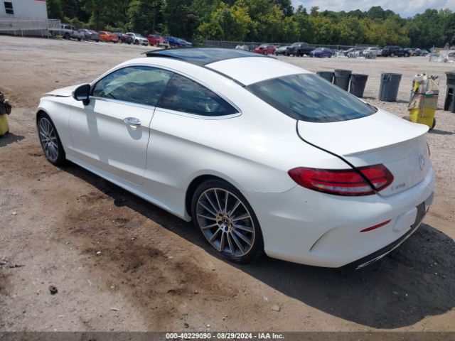 WDDWJ8DB8KF801640 Mercedes-Benz C 300