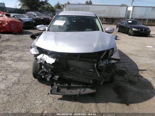 KNMAT2MV9FP550715 Nissan Rogue S/sl/sv