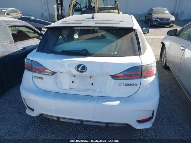 JTHKD5BH5G2257696 Lexus CT 200H