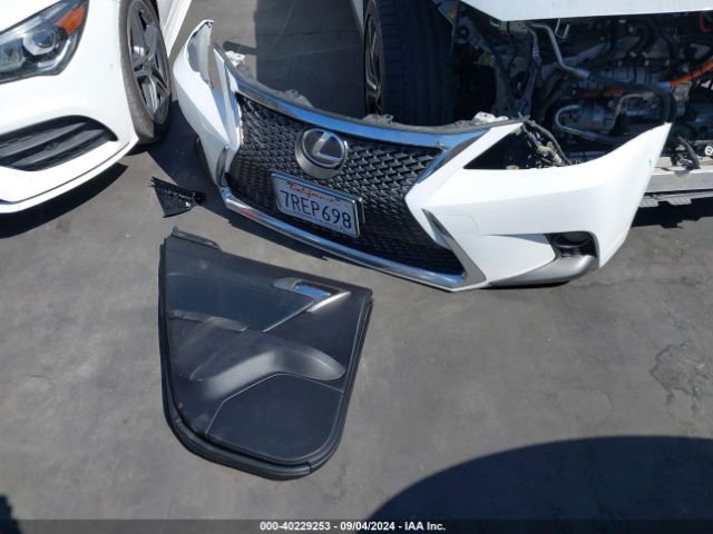 JTHKD5BH5G2257696 Lexus CT 200H