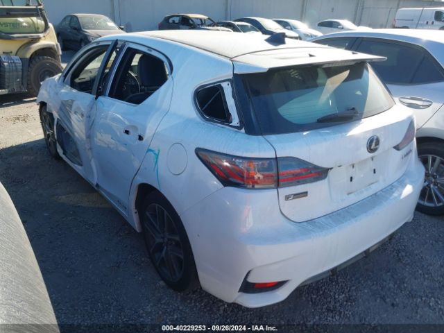 JTHKD5BH5G2257696 Lexus CT 200H