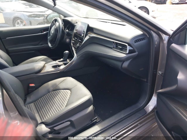 Toyota CAMRY SE 2021 4T1G11AK7MU556740 Image 5