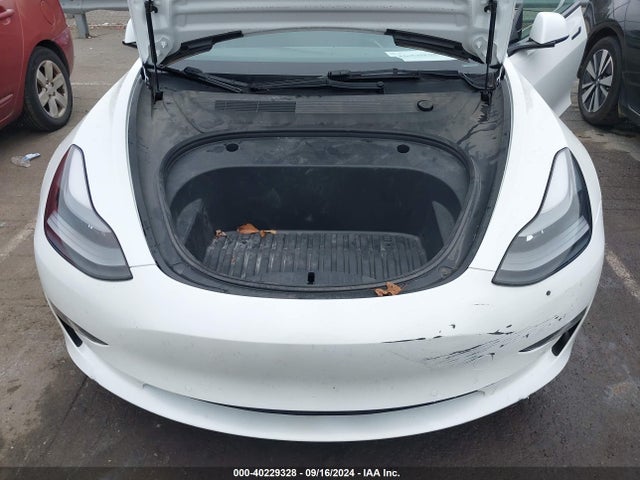 2022 TESLA MODEL 3 5YJ3E1EB5NF339229 Photo 9