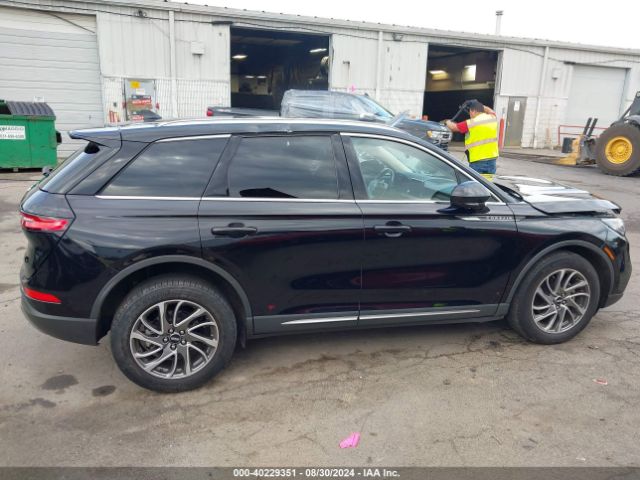 5LMCJ1D99MUL16660 Lincoln Corsair Standard