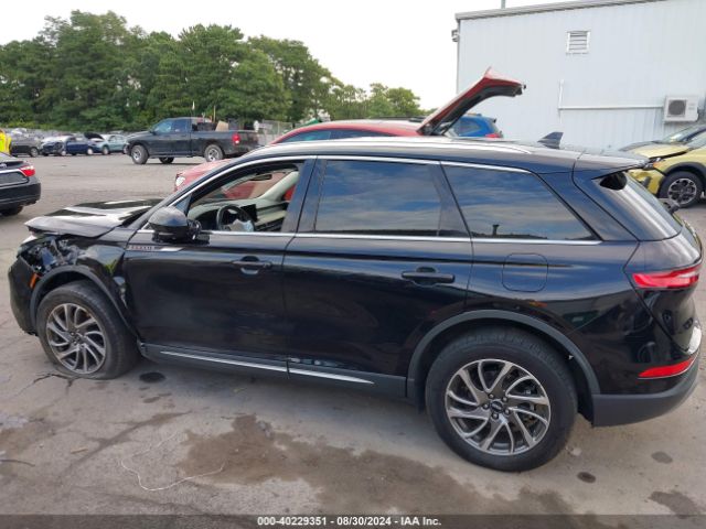 5LMCJ1D99MUL16660 Lincoln Corsair Standard