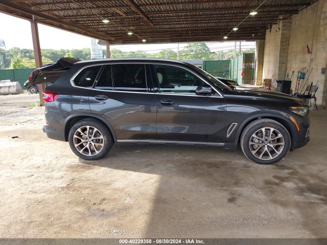 5UXCR6C0XN9M72399 BMW X5 Xdrive40i