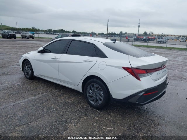 Hyundai ELANTRA SEL 2024 KMHLM4DG5RU657815 Image 3