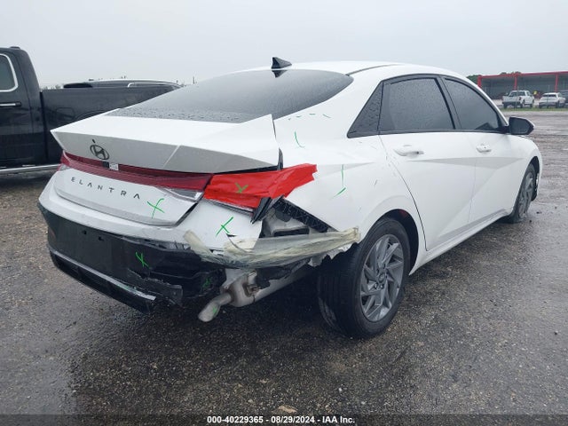Hyundai ELANTRA SEL 2024 KMHLM4DG5RU657815 Image 6