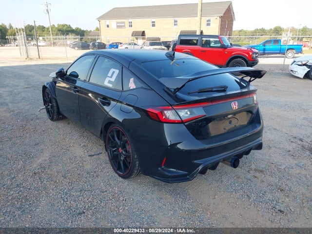 Honda Civic Type R Base (m6) 2024 JHMFL5G46RX000515 Image 3
