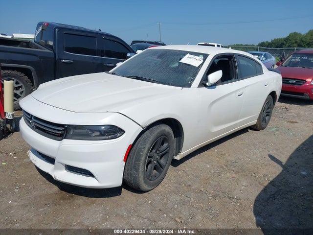 Dodge Charger Se 2015 2C3CDXBGXFH731385 Image 2