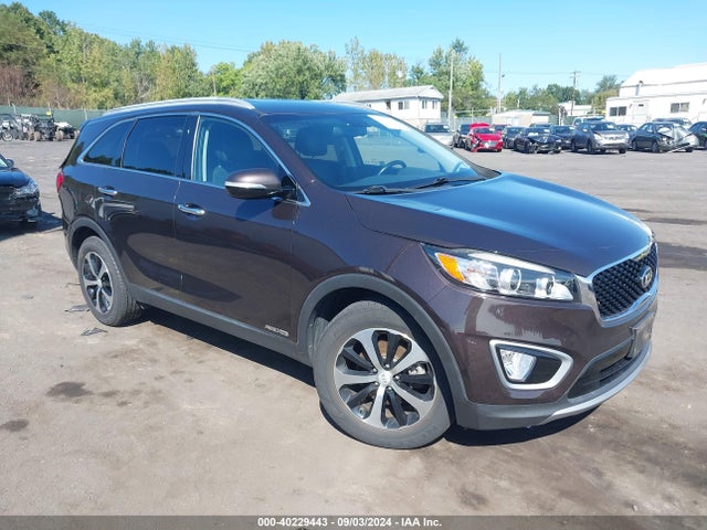 2017 5XYPHDA57HG302092 main image