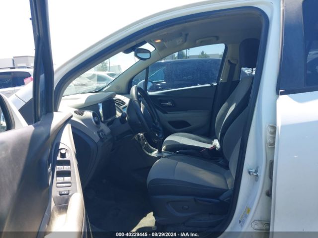 KL7CJKSB6FB120982 Chevrolet Trax 1ls