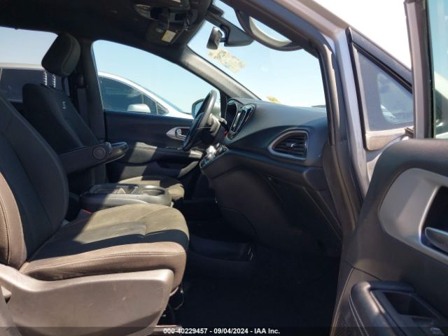2C4RC1FG6LR150391 Chrysler Pacifica Touring