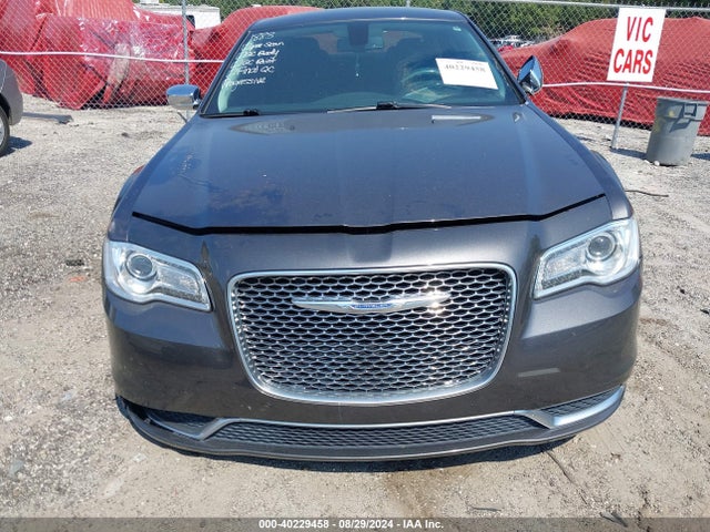 2C3CCAAG1JH191645 Chrysler 300 Touring