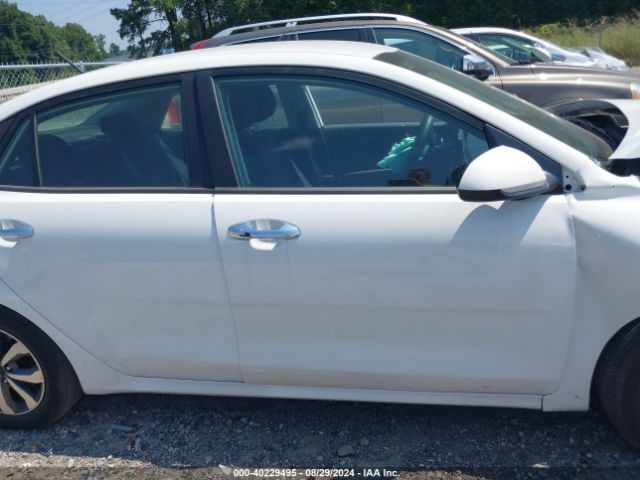 3KPA24AD6PE528795 KIA RIO S