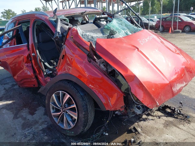 5NMS33AD9KH045900 Hyundai Santa Fe Sel Plus