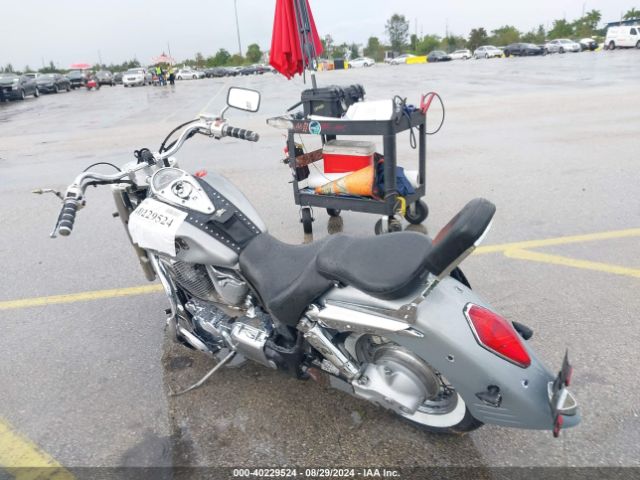 2005 HONDA VT1300 1HFSC520X5A205598 Photo 2