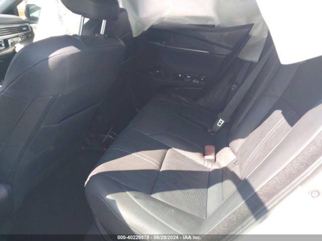 2025 TOYOTA CAMRY 4T1DBADK0SU005462 Photo 7