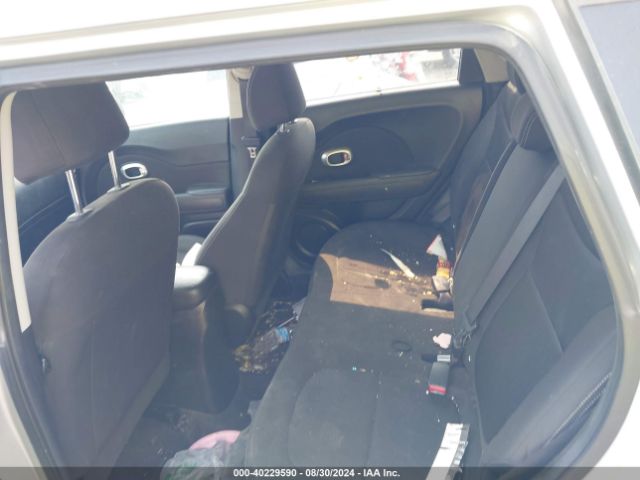 KNDJN2A27J7581118 KIA Soul