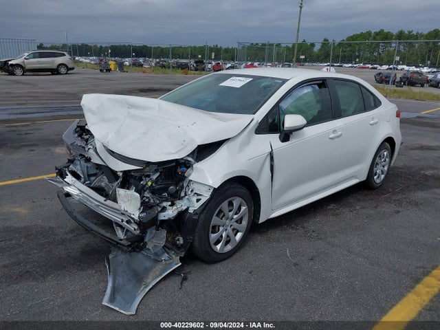Toyota COROLLA LE 2021 JTDEPMAE8MJ178256 Image 2