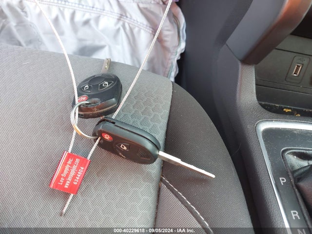 Ford ESCAPE SE 2018 1FMCU9GDXJUA90679 Image 11