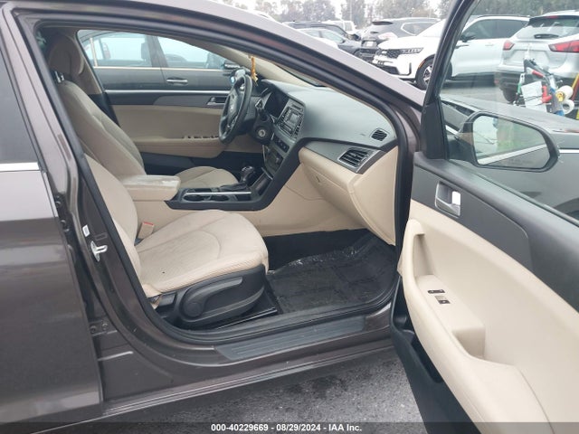 Hyundai Sonata 2016 5NPE24AF6GH396619 Image 5