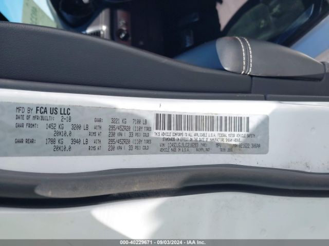 1C4SDJGJ9JC218293 Dodge Durango Srt Awd