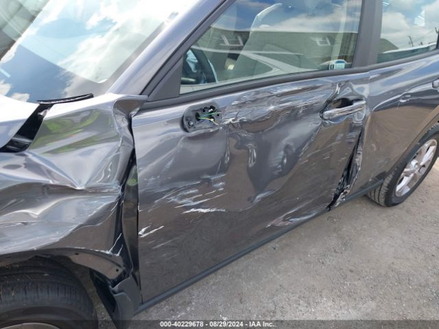 3CZRZ2H37RM780932 Honda Hr-v Awd Lx