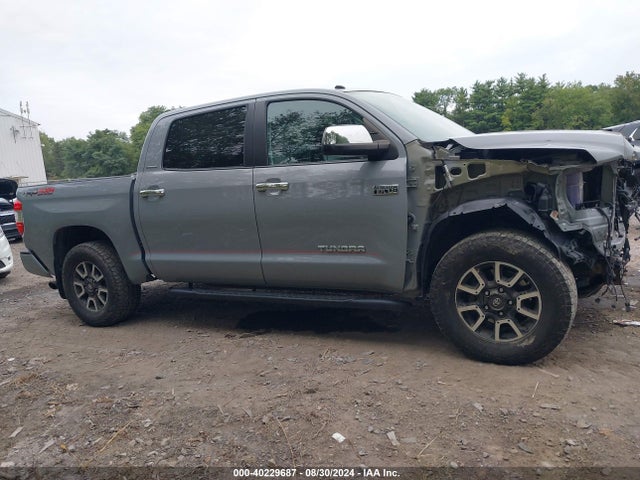 5TFHY5F1XJX771292 Toyota Tundra Limited 5.7l V8