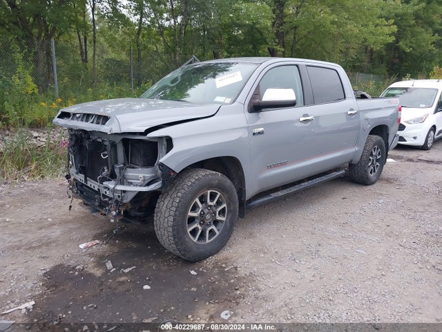 5TFHY5F1XJX771292 Toyota Tundra Limited 5.7l V8