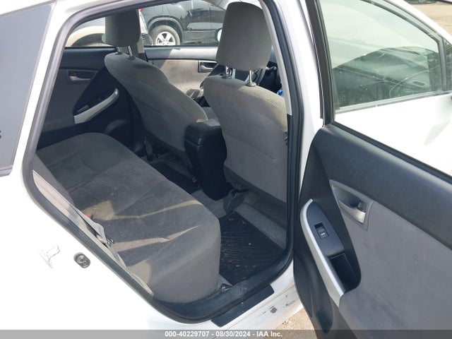 Toyota Prius Two 2015 JTDKN3DU2F0396160 Image 8