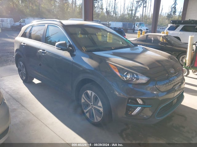 2020 KNDCC3LG9L5072837 main image