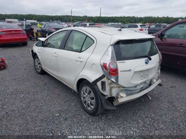 JTDKDTB38E1085967 Toyota Prius C One