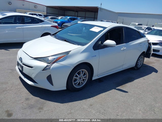 JTDKBRFU5G3005270 Toyota Prius Two