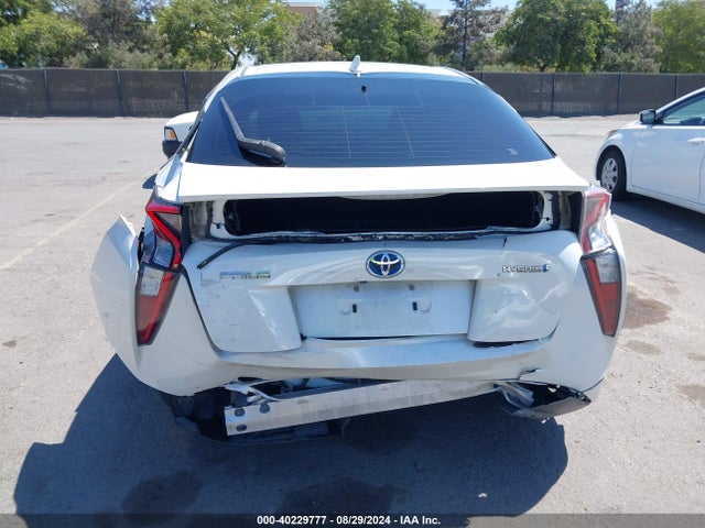 JTDKBRFU5G3005270 Toyota Prius Two