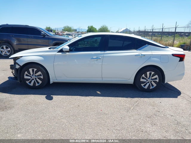 Nissan Altima 2.5 S 2019 1N4BL4BV4KC172829 Image 15