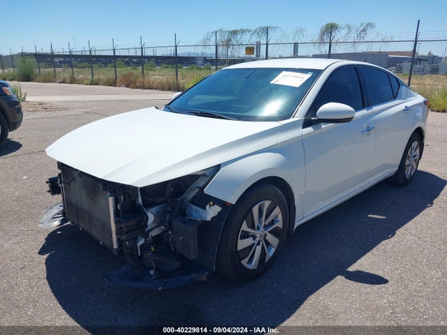 Nissan Altima 2.5 S 2019 1N4BL4BV4KC172829 Image 2